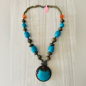 Large vintage turquoise pendant bead and stone necklace